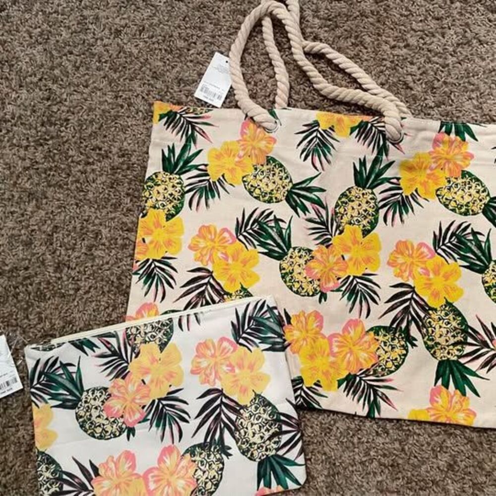 New with Tags Pineapple Tote Bag and Small Matching Bag